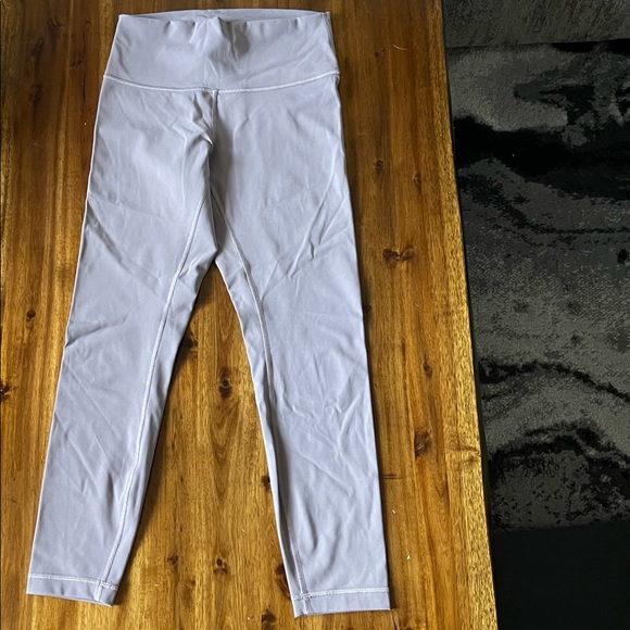 Lululemon Wunder Under Luxtreme Legging - Picture 3 of 6